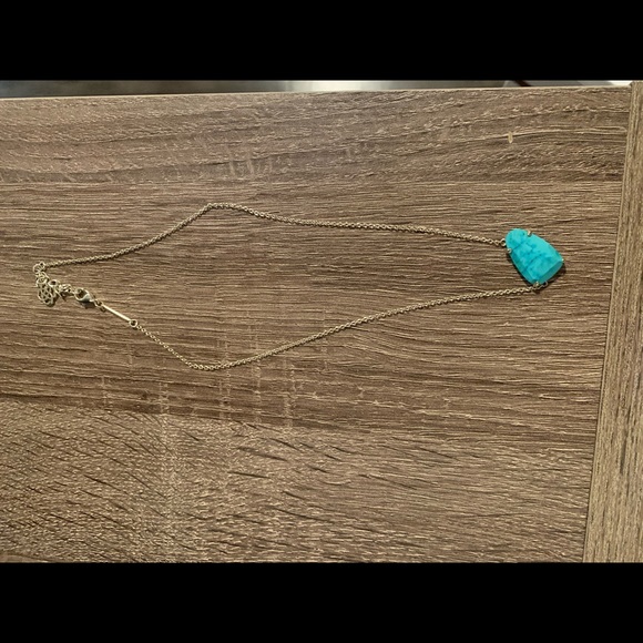 COPY - Kendra Scott Necklace - Picture 2 of 3